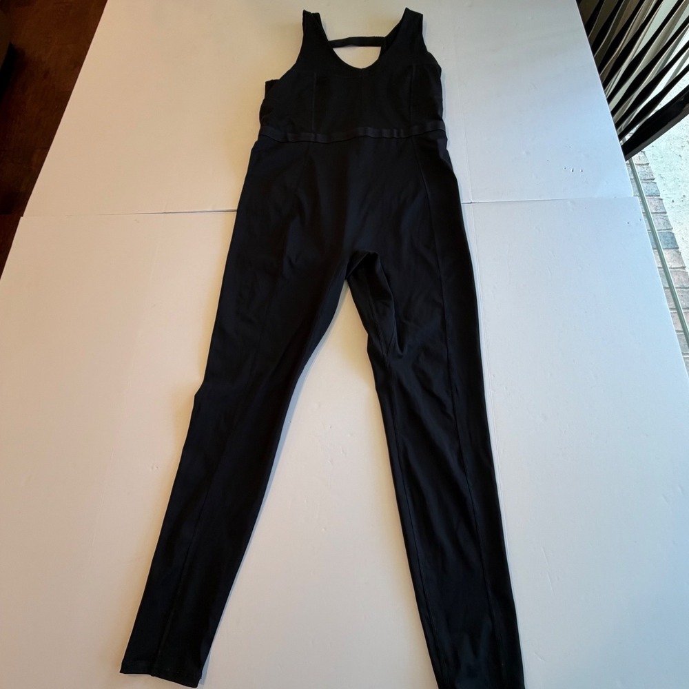 Fabletics Black Sleeveless Open Back Activewear J… - image 1